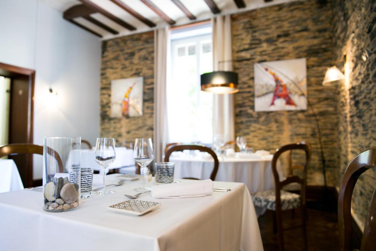 Hotel Logis De L'ombree